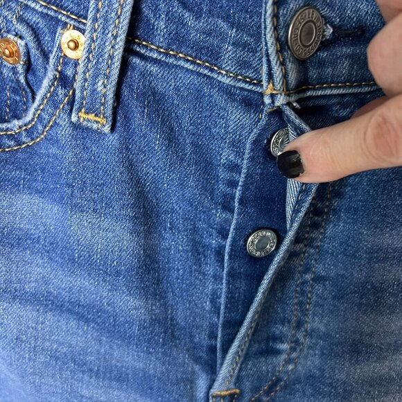 Levis Jeans Womens Size 28 Wedgie Straight Medium Wash Button Fly Stretch - Picture 10 of 16